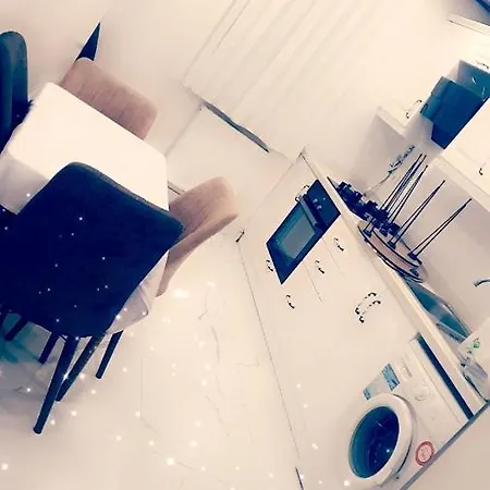 شقه راقيه سياحيه في افخم مناطق إسطنبول Appartamento Provincia di Istanbul